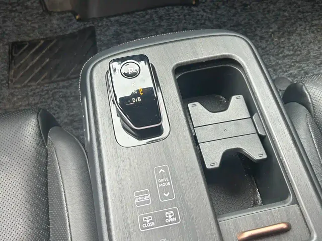 Nissan Ariya — Фото автомобиля 13