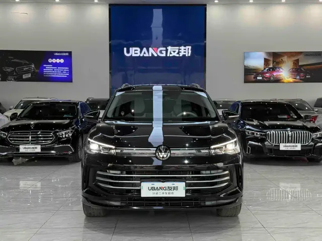 Volkswagen Tiguan L — Фото автомобиля 2