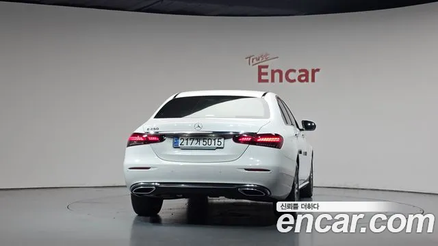 Mercedes-Benz E-Class W213 — Фото автомобиля 4