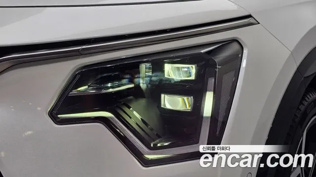 Kia Niro The All New — Фото автомобиля 22