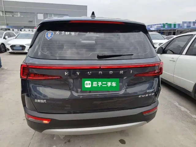 Hyundai Custo — Фото автомобиля 5