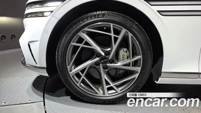 Genesis G90 RS4 — Фото автомобиля 5