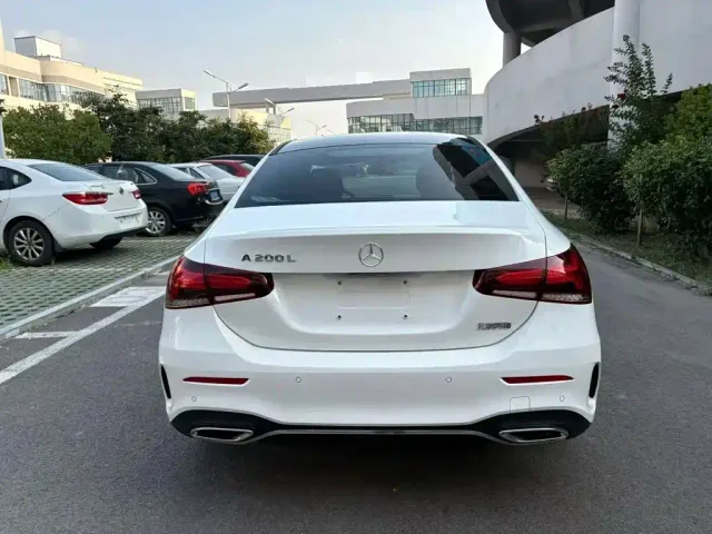 Mercedes-Benz A-Class — Фото автомобиля 8