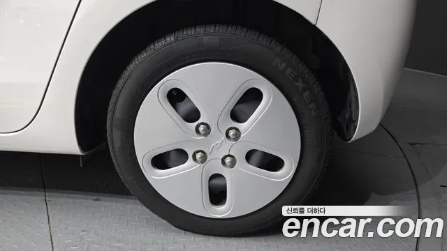 Kia RAY Новый Kia Ray Фургон — Фото автомобиля 21