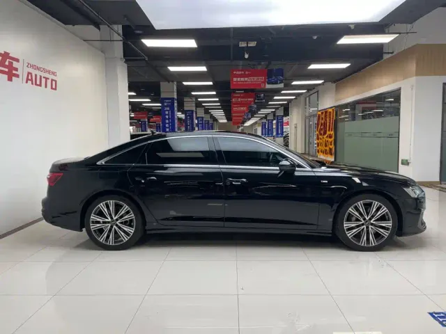 Audi A6L — Фото автомобиля 3