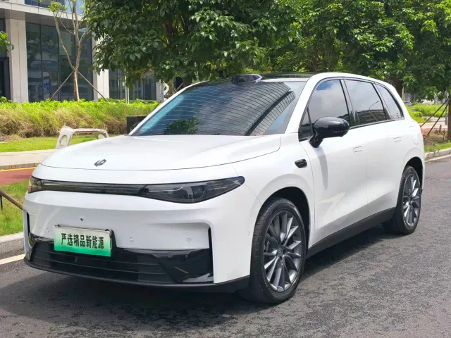 Фотография автомобиля — Leapmotor C10