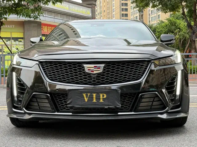 Cadillac CT5 — Фото автомобиля 2