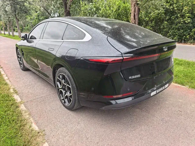Changan Qiyuan A07 — Фото автомобиля 8