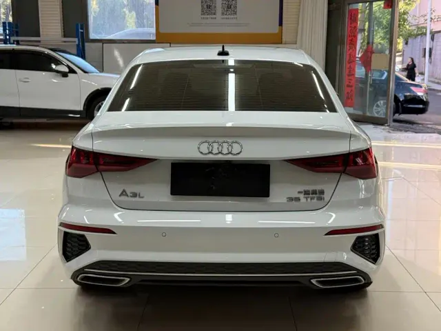Audi A3 — Фото автомобиля 5