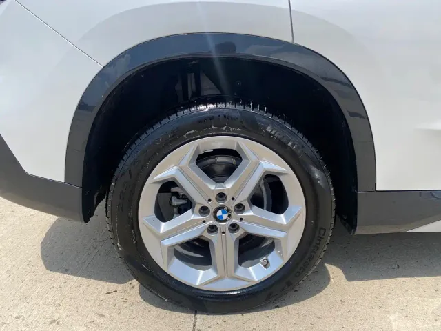 BMW X1 — Фото автомобиля 24