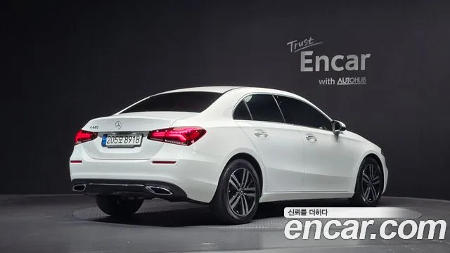 Mercedes-Benz A-Class — Фото автомобиля 2