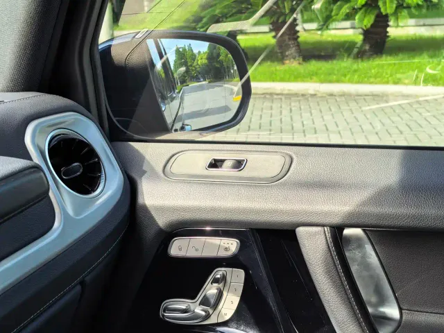 Mercedes-Benz G-Class — Фото автомобиля 26