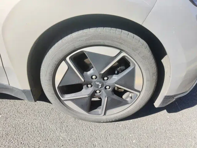 Wuling Starlight — Фото автомобиля 25