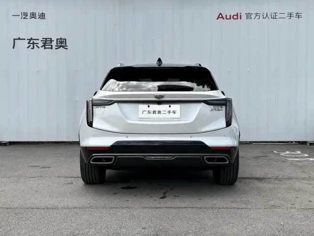 Cadillac GT4 — Фото автомобиля 4