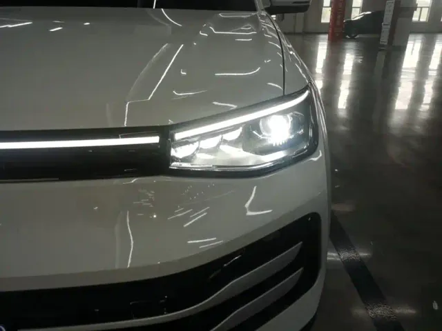Volkswagen Tharu — Фото автомобиля 23