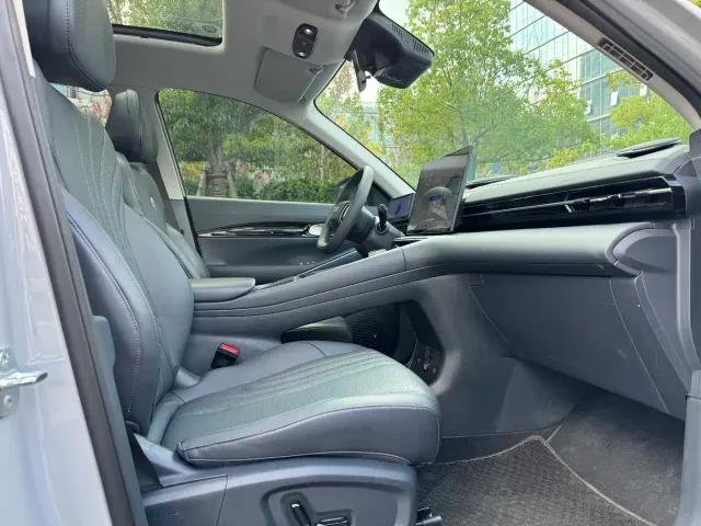 Geely Galaxy E5 — Фото автомобиля 9
