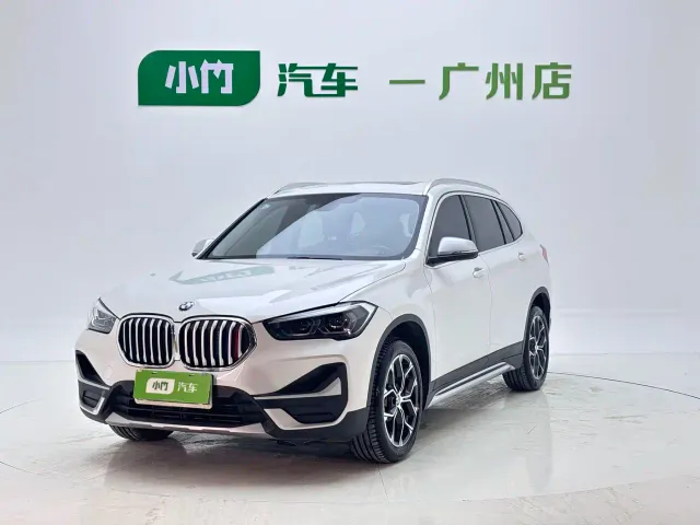 Фотография автомобиля — BMW X1