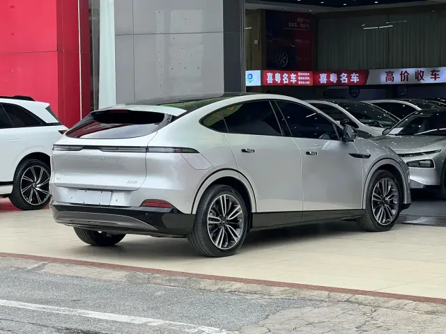Xpeng G6 — Фото автомобиля 4