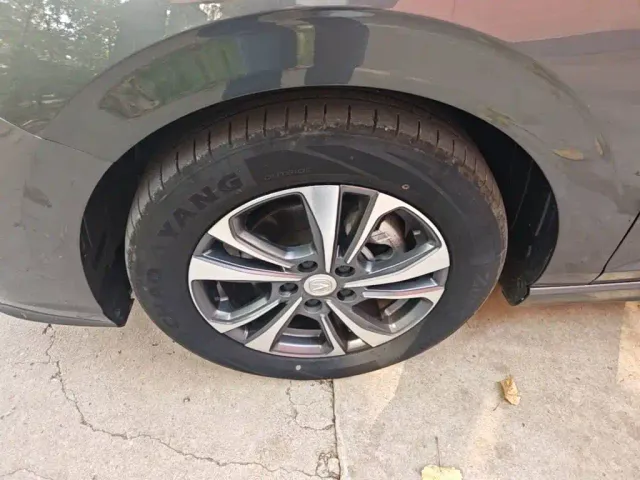 Changan Eado — Фото автомобиля 22