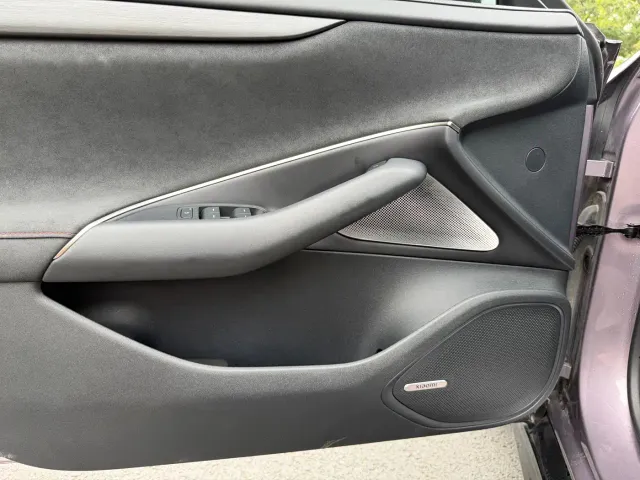 Xiaomi SU7 — Фото автомобиля 4
