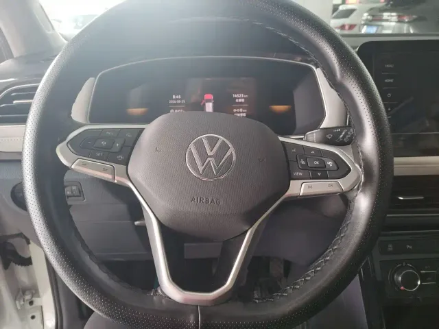 Volkswagen Tharu — Фото автомобиля 6