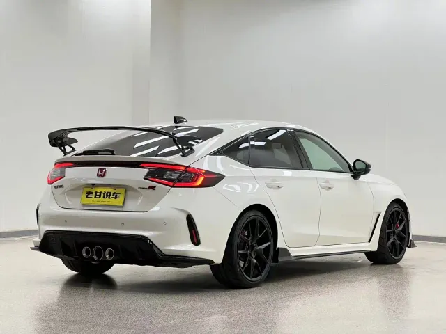 Honda Civic — Фото автомобиля 7