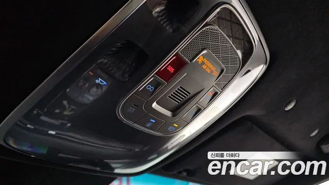 Genesis G90 Бензин 3.5 турбо AWD — Фото автомобиля 17