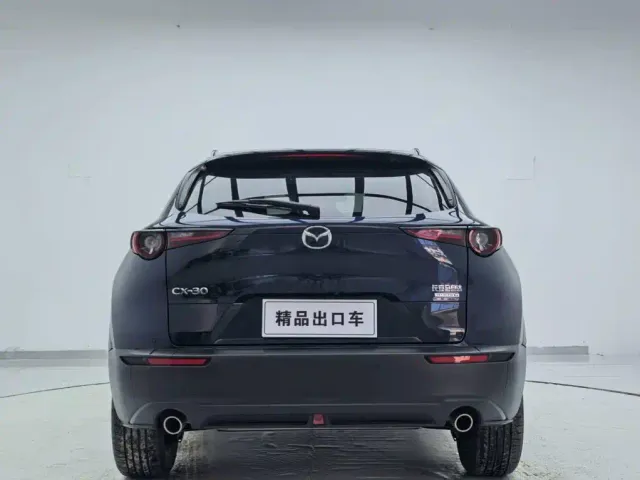 Mazda CX-30 — Фото автомобиля 5