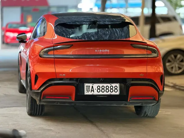 Xiaomi Auto Xiaomi YU7 2025 Extended Range RWD Edition — Фото автомобиля 4
