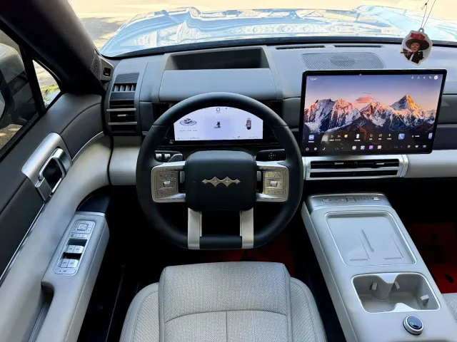 BYD FangChengBao Titanium 7 — Фото автомобиля 10