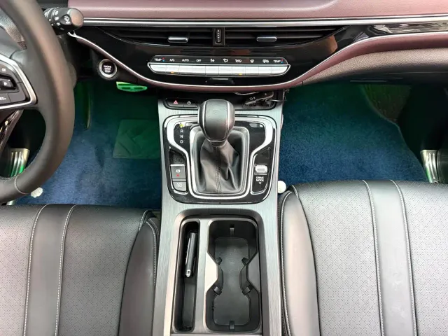 GAC Trumpchi M6 — Фото автомобиля 12