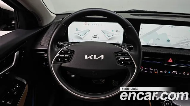 Kia EV6 — Фото автомобиля 20