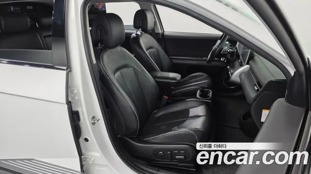 Hyundai Ioniq 5 — Фото автомобиля 16