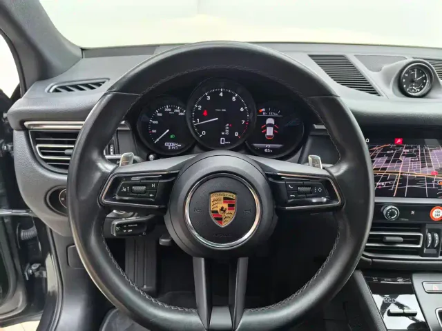 Porsche Macan — Фото автомобиля 15