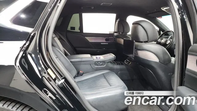 Genesis G90 Бензин 3.5 турбо AWD — Фото автомобиля 11