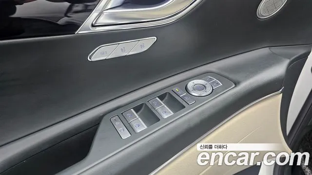 Genesis GV80 2.5T Бензин 2WD — Фото автомобиля 24