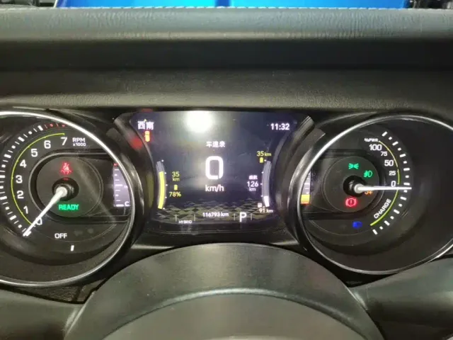 Jeep Wrangler 4xe — Фото автомобиля 11