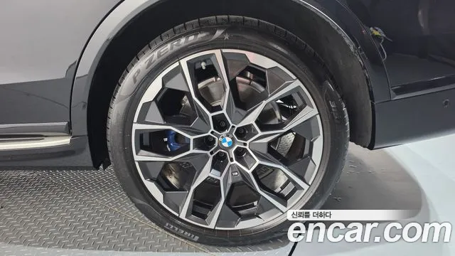 BMW X7 — Фото автомобиля 18