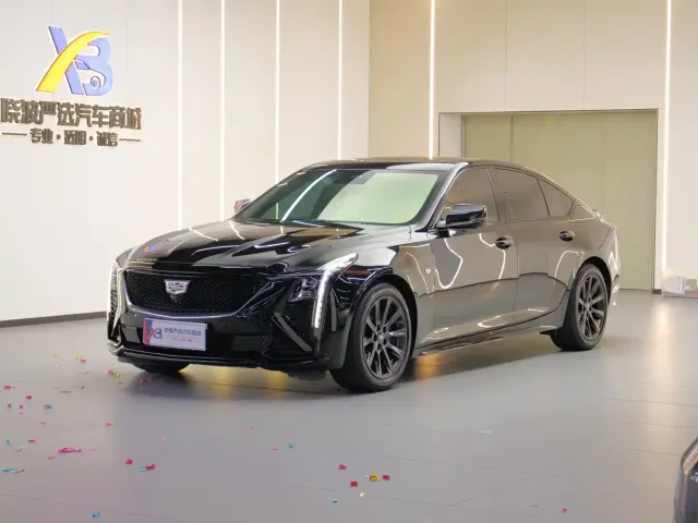 Фотография автомобиля — Cadillac CT5