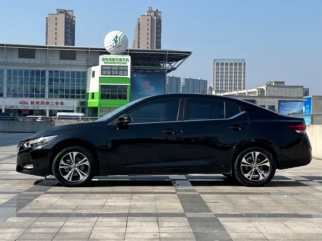 Nissan Sylphy — Фото автомобиля 3