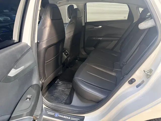 Changan Lamore — Фото автомобиля 5