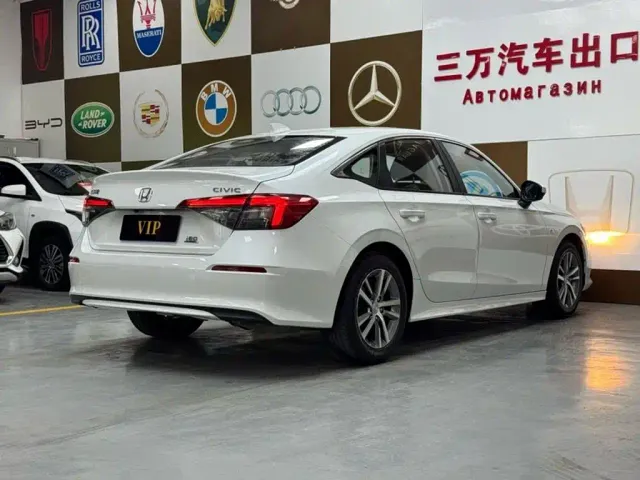 Honda Civic — Фото автомобиля 6