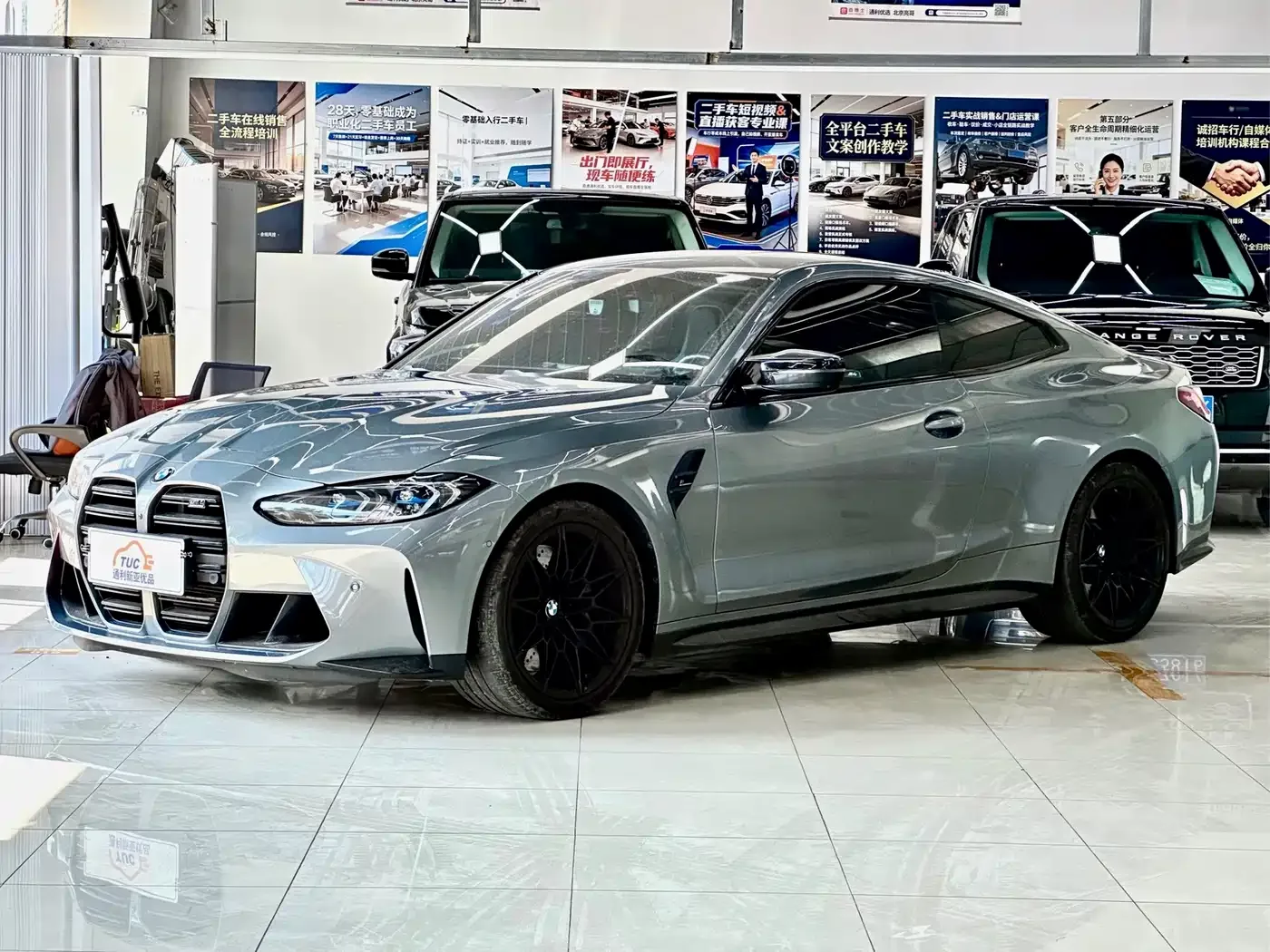 Фотография автомобиля — BMW BMW M4