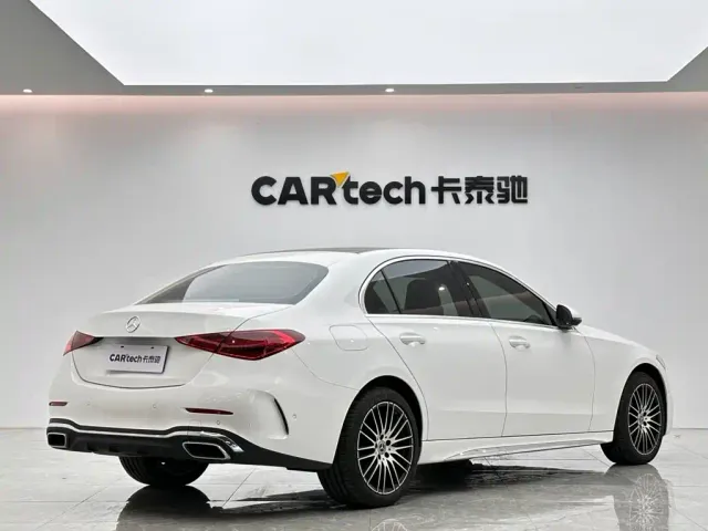 Mercedes-Benz C-Class — Фото автомобиля 5