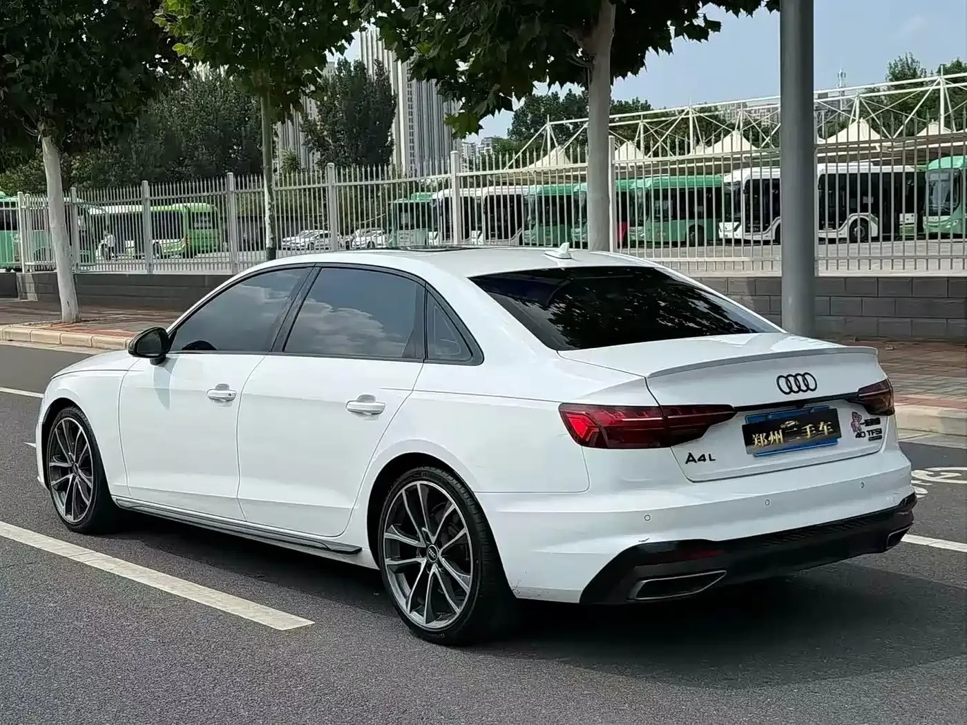 Audi Audi A4L 2023 40 TFSI quattro Luxury Sport — Фото автомобиля 21