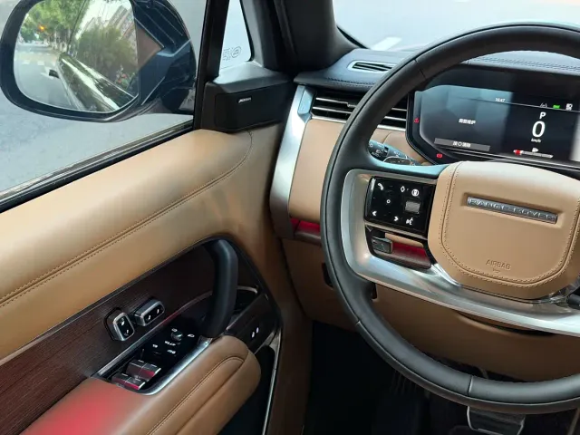 Land Rover Range Rover — Фото автомобиля 20