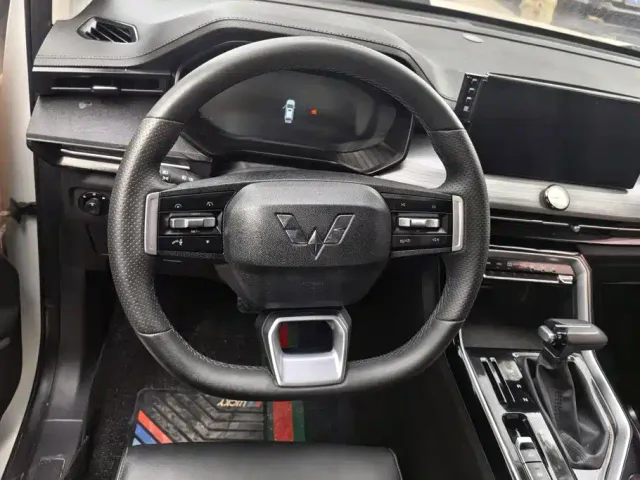 Wuling Asta — Фото автомобиля 15