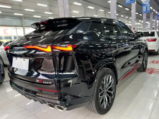 Changan Z6 — Фото автомобиля 7
