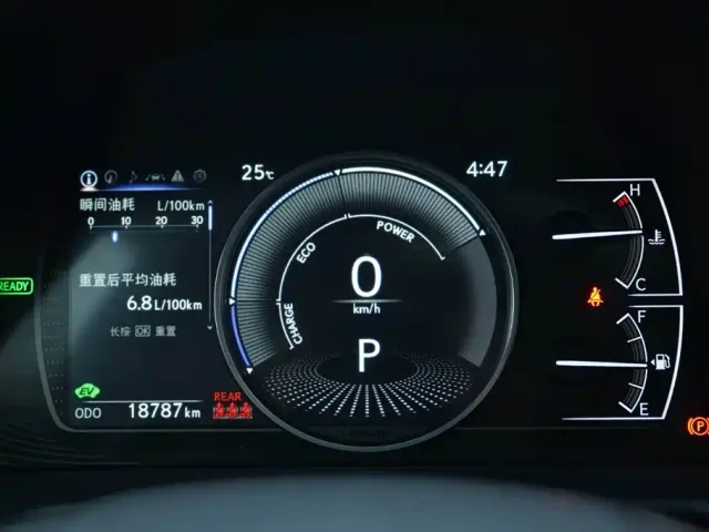 Lexus ES — Фото автомобиля 9