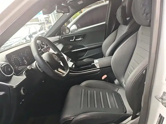 Mercedes-Benz C-Class — Фото автомобиля 14